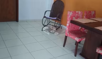 Casa com 2 quartos à venda na Beco Chácara do Banco, 447, Restinga, Porto Alegre por R$ 214.000