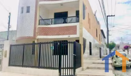 Casa de andar no Bairro Santo Antônio
