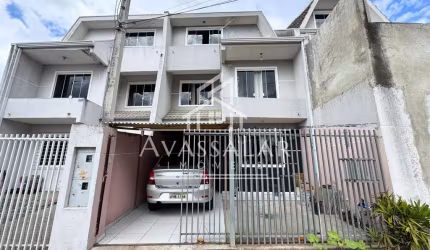 Sobrado com 3 quartos com ático, no bairro Sitio Cercado, Curitiba - PR