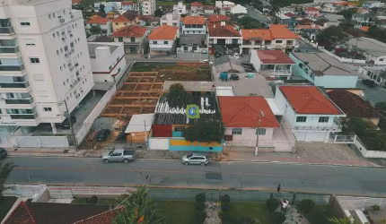 Casa à venda na Fazenda Santo Antônio, em são José.