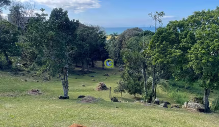Ótimo terreno com vista para o mar à venda na Praia da Gamboa, em Garopaba.

O i