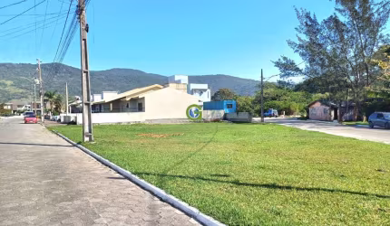 Ótimo imóvel localizado no Lot. Pedra Branca no bairro Areias de Palhocinha, Gar