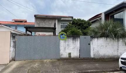 Casa a venda no bairro Fazenda Santo Antônio, em São José com 120 m² de área pri