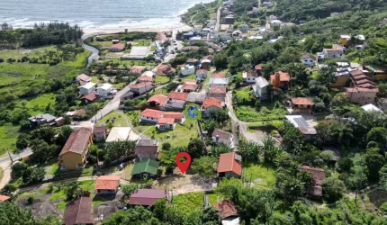 Imóvel a venda na Praia da Gamboa em Garopaba.