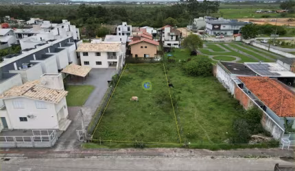 Terreno à Venda no Bairro Pinguirito, Garopaba!