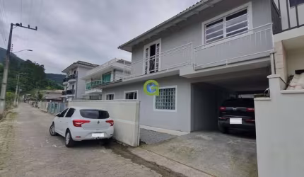 Casa Semi Mobiliada à Venda no Bairro Sul do Rio – Santo Amaro da Imperatriz