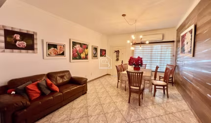 Casa financiável com 4 dormitórios em Barreiros, São José - SC