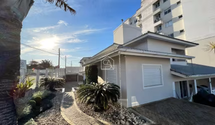 Casa á venda em Barreiros, São José