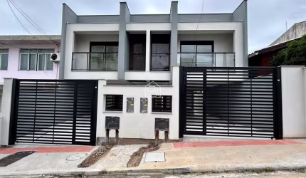 Sobrado de alto padrão em Barreiros