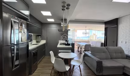 Apartamento 02 dormitórios com vista mar em Barreiros, São José/SC