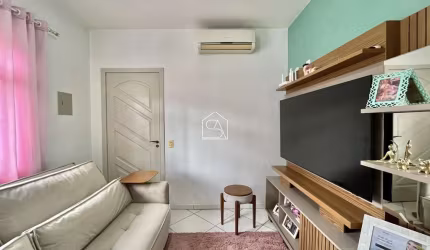 Casa térrea com 03 dormitórios à venda no Bairro Serraria, São José, SC