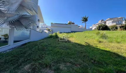 Terreno bem localizado à venda, Pedra Branca, Palhoça SC