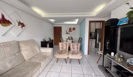 Apartamento 03 dormitórios, sendo 01 suíte Localizado na principal Av. do Kobras