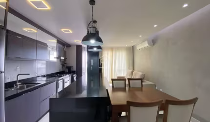 Apartamento à venda no Pagani, Palhoça, SC.