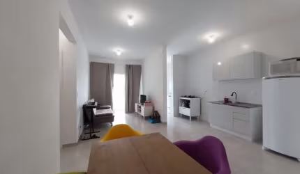Apartamento 2 dormitórios, sendo 1 suíte, Bairro Ipiranga, São José SC