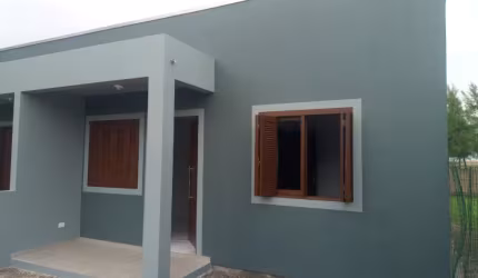 Casa nova ainda não abitada. Muito bonita. Escriturada, IPTU em dia