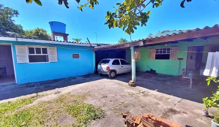 BAIXOU PARA VENDER!  Duas Casas no terreno - em Quintão - Rei do Peixe!