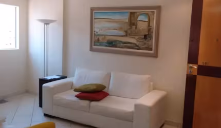 Apartamento Mobiliado com 2 Quartos (1 Suíte) para Aluguel – Excelente Localização