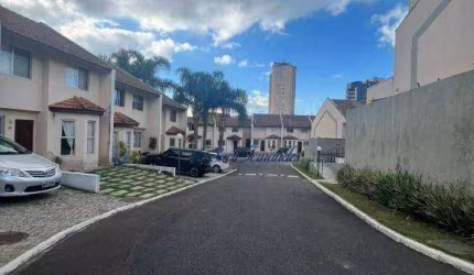 Sobrado com 3 dormitórios à venda, 140 m² por R$ 740.000,00 - Centro - São José dos Pinhais/PR
