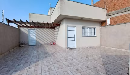 Vendo Casa região do Ouro Verde Cittá di Firenze R$ 430 mil Aceita Financiamento e FGTS