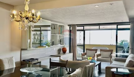 Apartamento de 4 suítes mobiliado em Manaíra