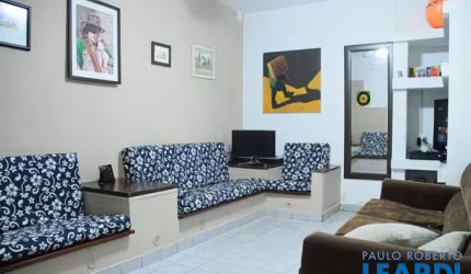 CASA ASSOBRADADA - ALTO DA LAPA  - SP