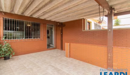 CASA ASSOBRADADA - JARDIM DA GLÓRIA  - SP