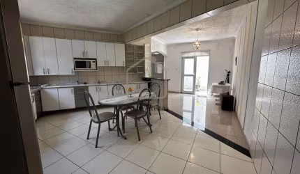 Casa para Venda em Suzano, Jardim Quaresmeira, 2 dormitórios, 1 suíte, 2 banheiros, 4 vagas
