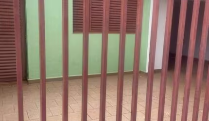 Casa à venda - Vila Tibério - Ribeirão Preto/SP