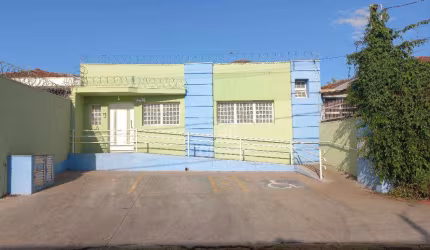 Casa à venda por R$ 900.000,00 - Jardim Sumaré - Ribeirão Preto/SP