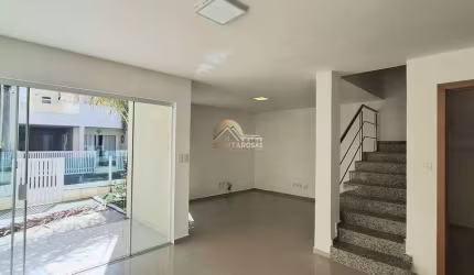 Casa em condomínio fechado com 4 quartos à venda no Buraquinho, Lauro de Freitas , 150 m2 por R$ 820.000