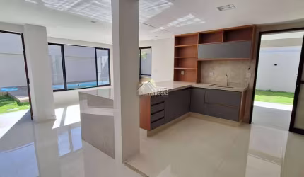 SEU NOVO LAR EXCLUSIVO E SOFISTICADO EM BURRAQUINHO: CASA LUXUOSA COM 5 QUARTOS, 261 M² E LOCALIZAÇ