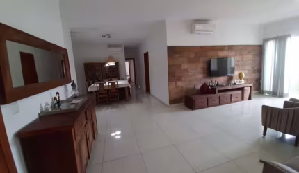 Apartamento - Padrão, para Venda em Ubatuba/SP