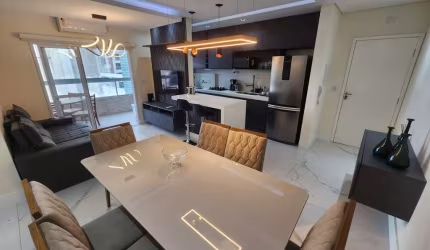 Apartamento - Padrão, para Venda em Ubatuba/SP