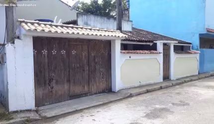 Casa para Venda em Rio das Ostras, Recanto, 1 dormitório, 1 suíte, 2 banheiros, 2 vagas