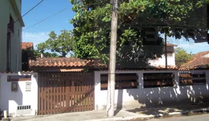 Casa em Condomínio para Venda em Rio das Ostras, Extensão do Bosque, 6 dormitórios, 2 suítes, 4 banheiros, 1 vaga
