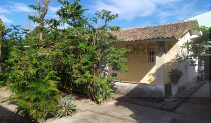 Casa para Venda em Casimiro de Abreu, Palmital, 2 dormitórios, 1 suíte, 2 banheiros, 1 vaga