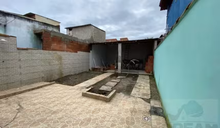 Casa para Venda em Rio das Ostras, Cidade Praiana, 3 dormitórios, 2 suítes, 3 banheiros