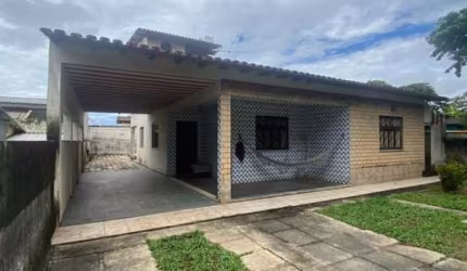 Casa para Venda em Rio das Ostras, Serramar, 3 dormitórios, 1 suíte, 4 banheiros, 1 vaga