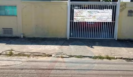 Casa para Venda em Rio das Ostras, Extensão do Bosque, 2 dormitórios, 1 suíte, 2 banheiros, 1 vaga