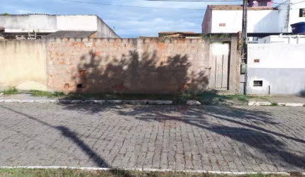 Terreno para Venda em Macaé, Novo Cavaleiro