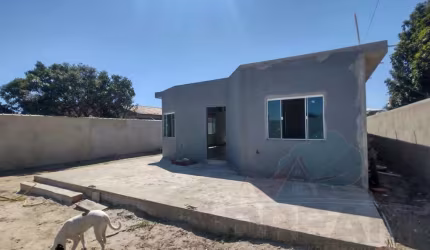 Casa para Venda em Rio das Ostras, Enseada das Gaivotas, 2 dormitórios, 1 suíte, 2 banheiros, 1 vaga