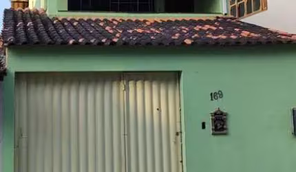 Casa para Venda em Rio das Ostras, Ouro Verde, 2 dormitórios, 1 suíte, 2 banheiros, 1 vaga