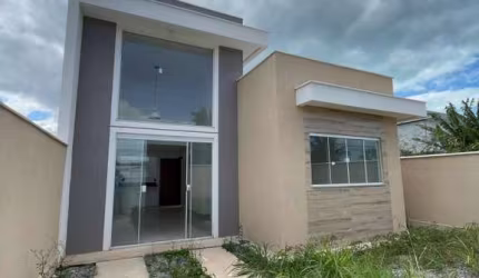 Casa para Venda em Rio das Ostras, Verdes Mares, 2 dormitórios, 1 suíte, 2 banheiros, 1 vaga