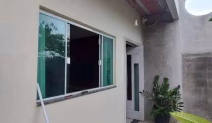 Casa para Venda em Macaé, Virgem Santa, 3 dormitórios, 1 suíte, 2 banheiros, 2 vagas