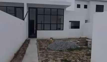 Casa para Venda em Rio das Ostras, Extensão do Bosque, 3 dormitórios, 1 suíte, 2 banheiros, 1 vaga