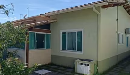 Casa para Venda em Rio das Ostras, Recanto, 2 dormitórios, 1 suíte, 2 banheiros, 1 vaga