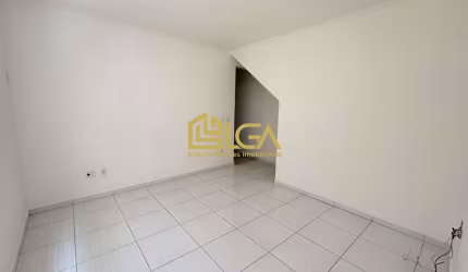 Sobreposta baixa para locação - Campo Grande - Santos