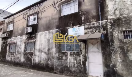 Casa - Prédio comercial Prox. a Área Portuária