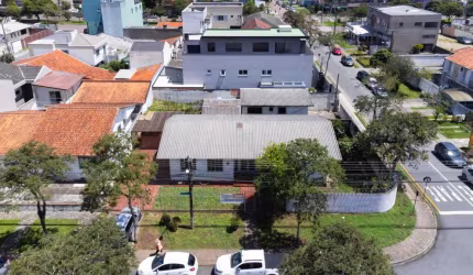 Terreno de esquina com 660 m² á venda por R$ 1.500.000 - Jardim das Américas - Curitiba/PR